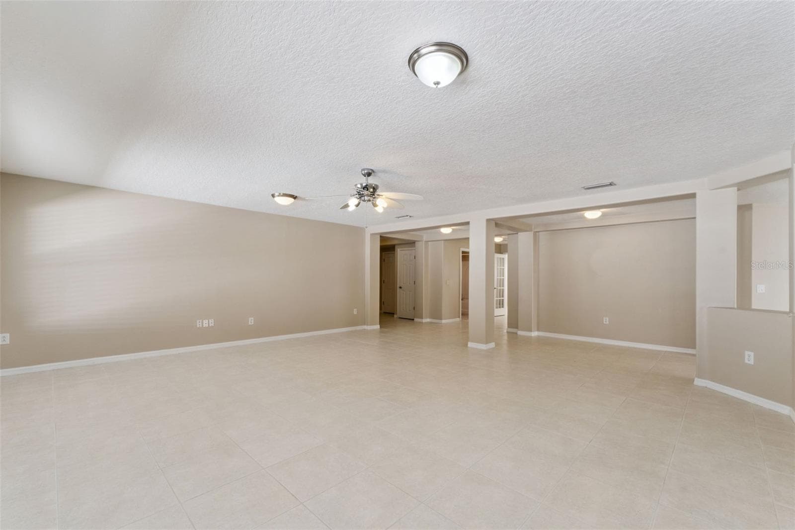 Great room - 2225 REEFVIEW LOOP, APOPKA