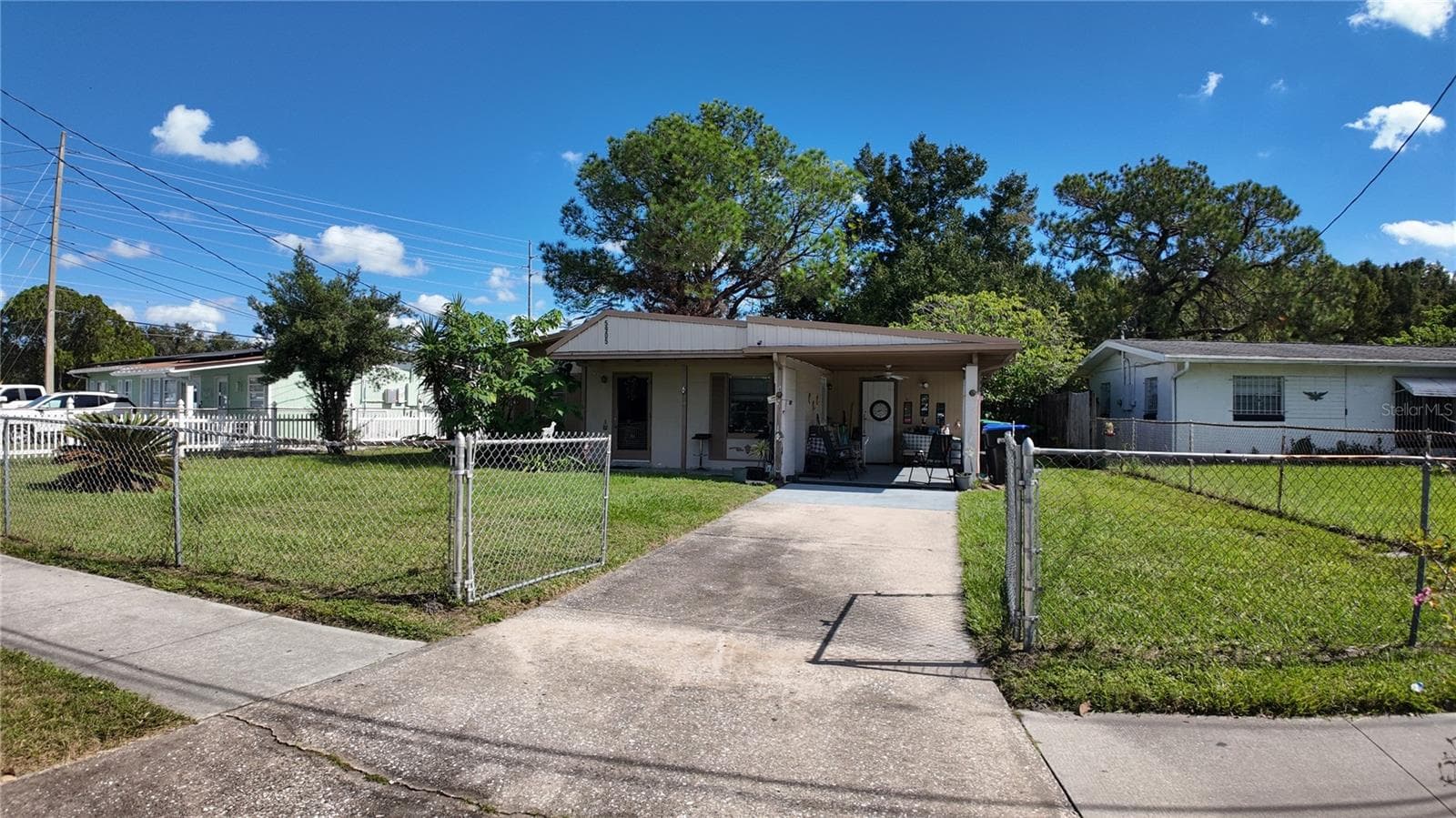 Single Family Residence at 5905 BROOKGREEN AVE, ORLANDO, photo 3 of 40