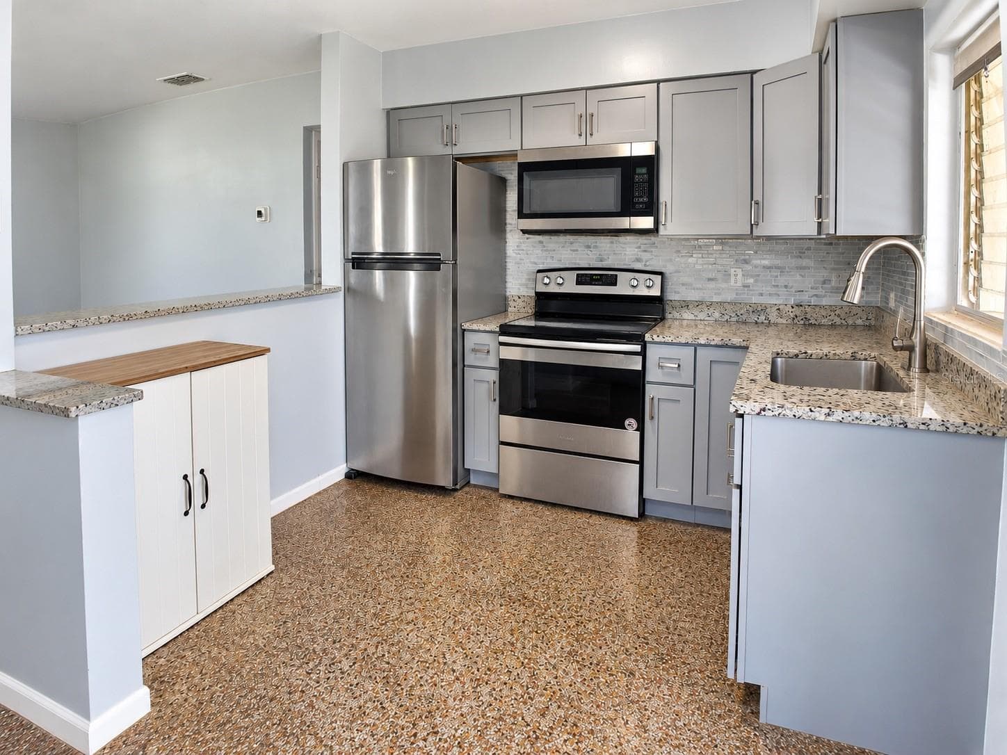 virtual staging - 5905 BROOKGREEN AVE, ORLANDO