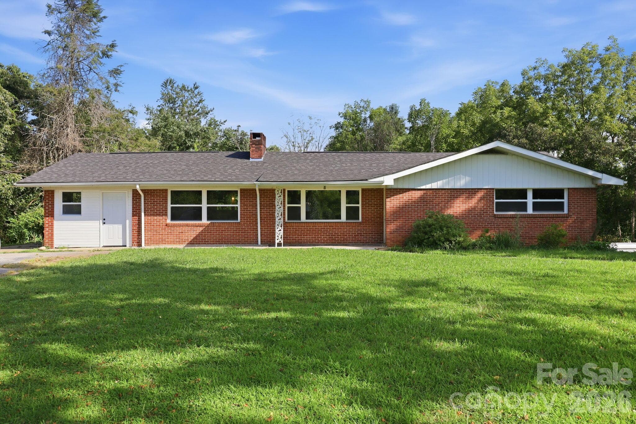 Single Family Residence at 1496 Jenkins Valley Road, Alexander, photo 3 of 43