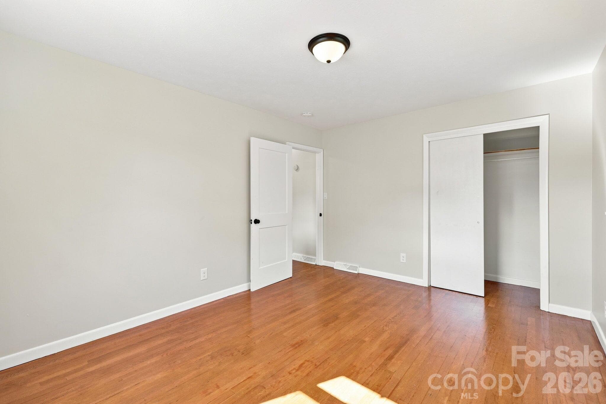 Single Family Residence at 1496 Jenkins Valley Road, Alexander, photo 16 of 43