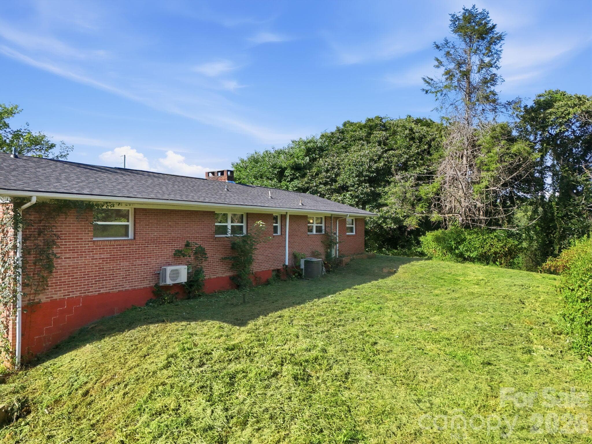 Single Family Residence at 1496 Jenkins Valley Road, Alexander, photo 30 of 43