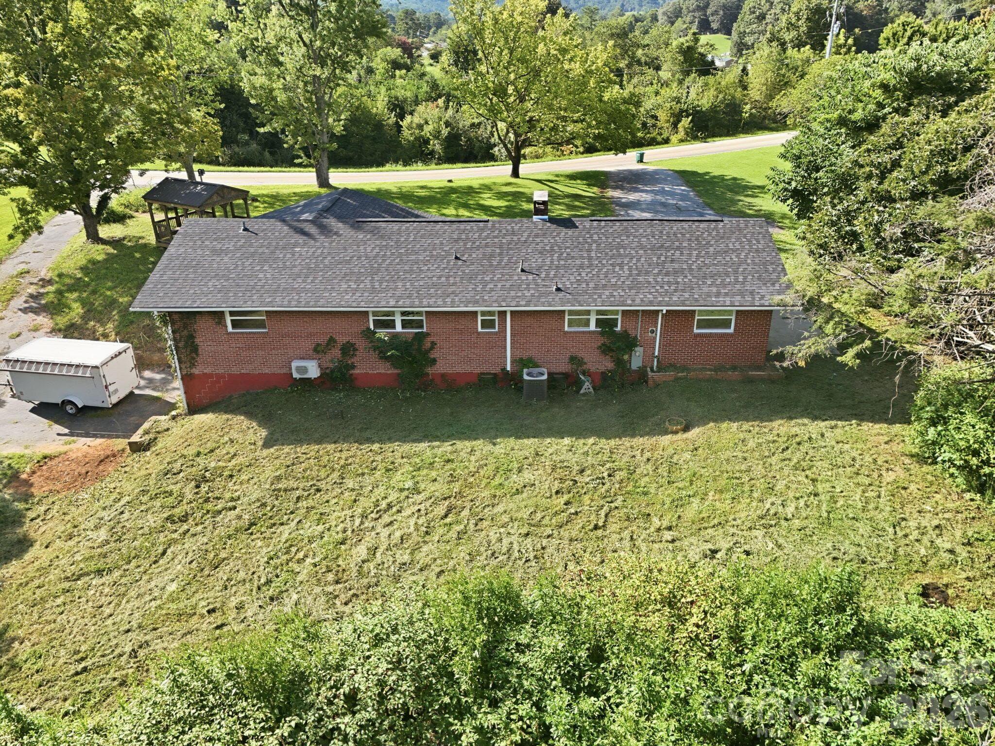Single Family Residence at 1496 Jenkins Valley Road, Alexander, photo 32 of 43