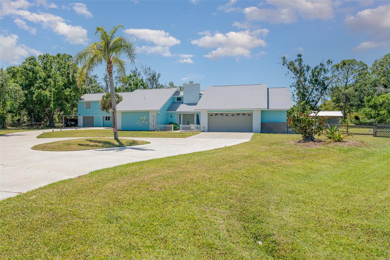 Single Family Residence at 1305 GREENFIELD CIR, VENICE, photo 12 of 41