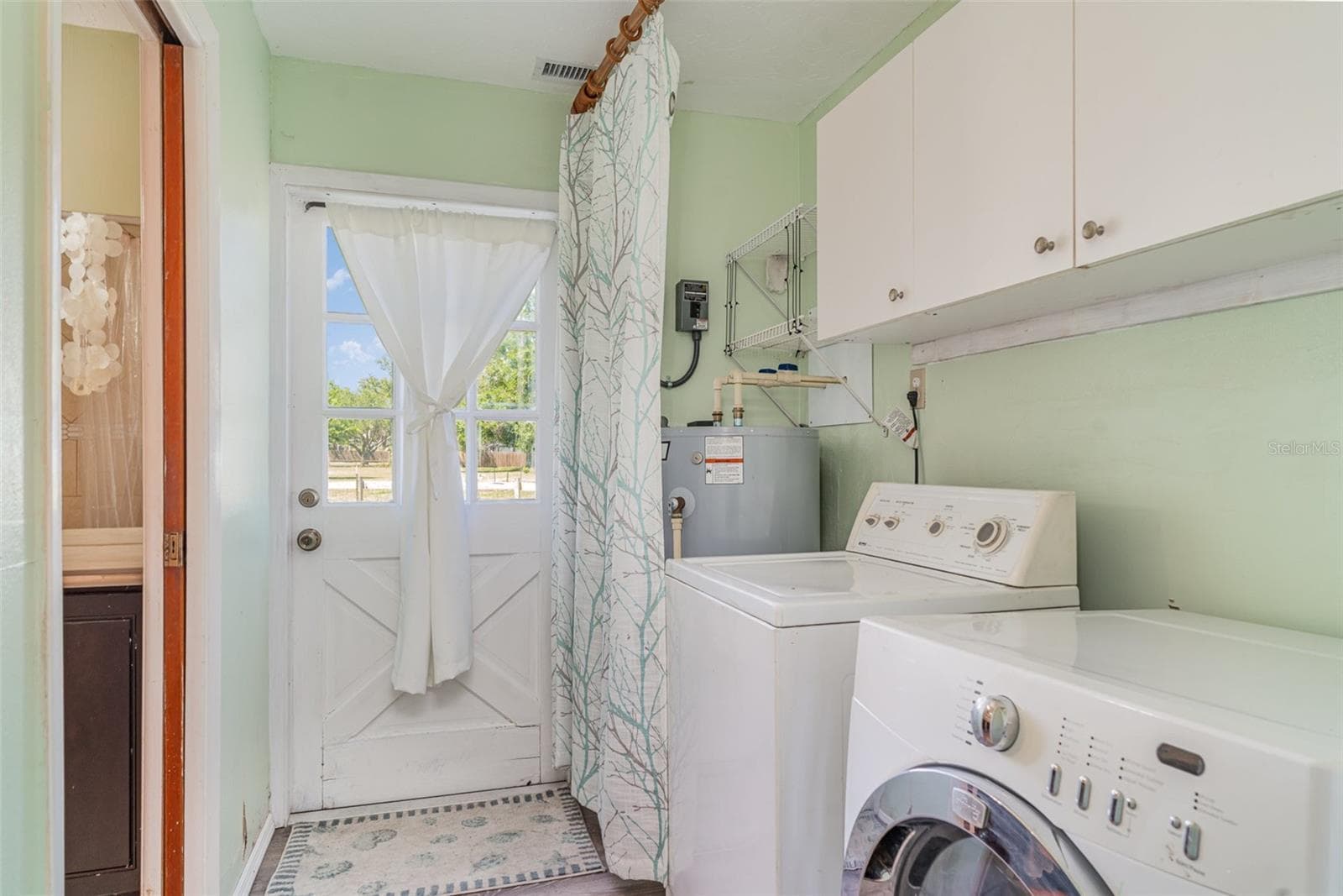 Inside Laundry - 1305 GREENFIELD CIR, VENICE