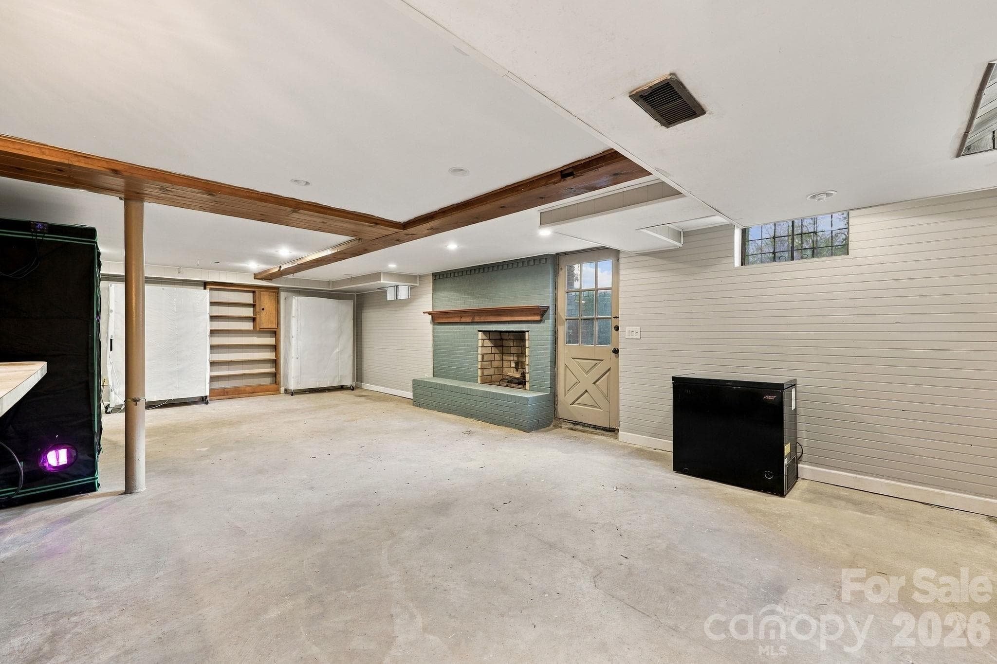 Single Family Residence at 259 Sunset Street, Concord, photo 22 of 32