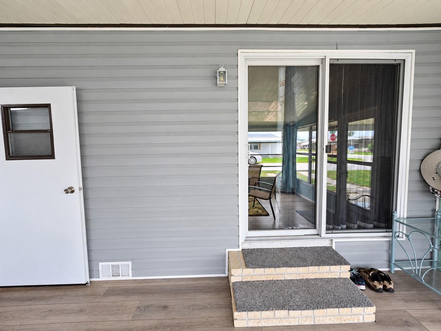 Manufactured Home at 6685 NE BRIARHILL DR NE, WINTER HAVEN, photo 18 of 60