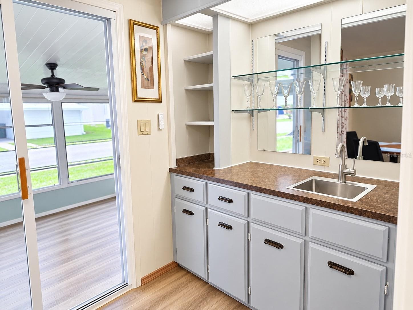 Manufactured Home at 6685 NE BRIARHILL DR NE, WINTER HAVEN, photo 19 of 60