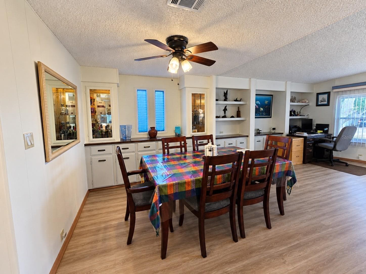 Manufactured Home at 6685 NE BRIARHILL DR NE, WINTER HAVEN, photo 35 of 60