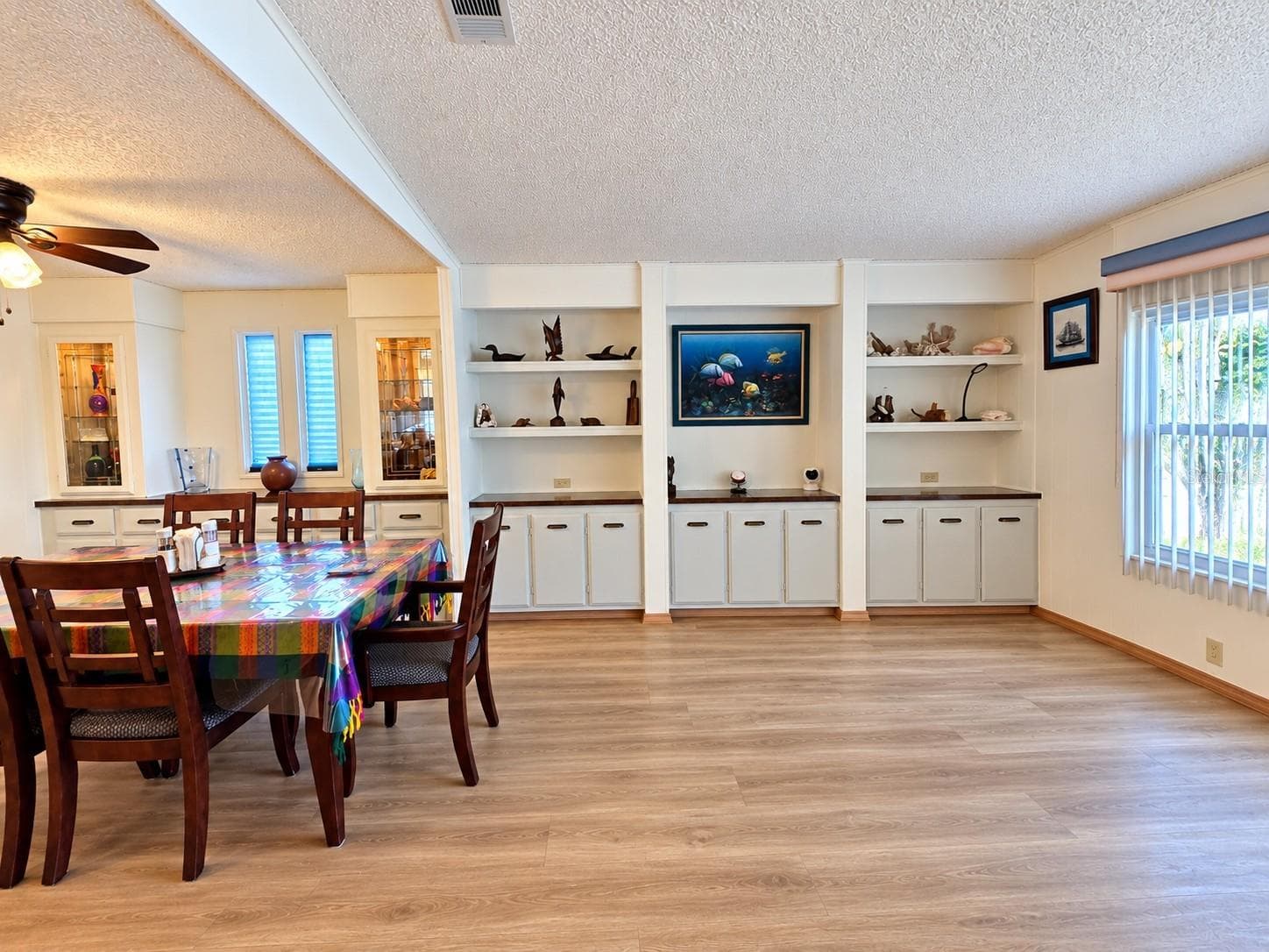 Manufactured Home at 6685 NE BRIARHILL DR NE, WINTER HAVEN, photo 37 of 60