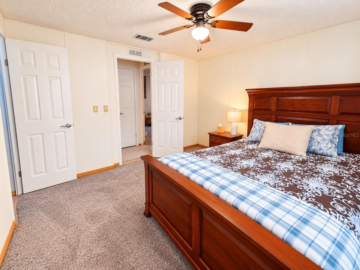 Manufactured Home at 6685 NE BRIARHILL DR NE, WINTER HAVEN, photo 45 of 60