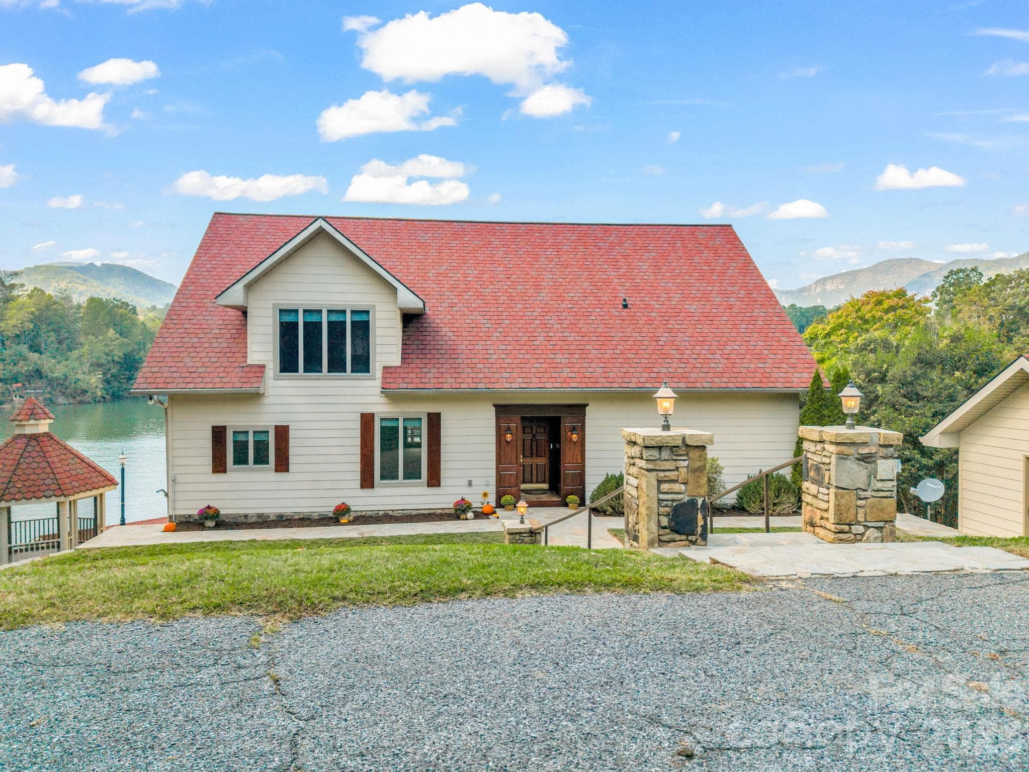 Single Family Residence at 144 Neighborly Drive, Lake Lure, photo 3 of 48