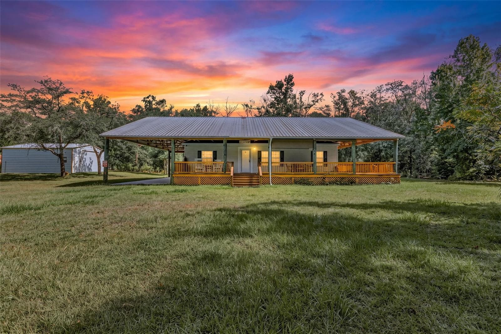 122 Tract SW BUCK TRAIL RD