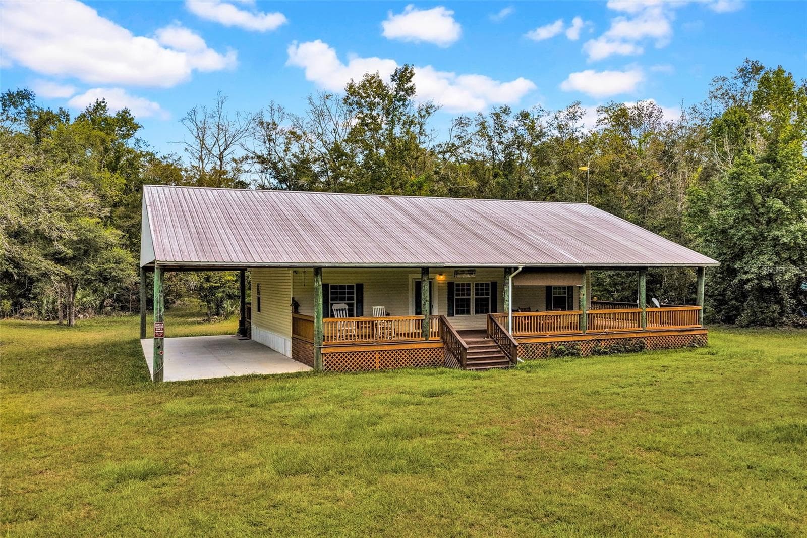 Manufactured Home at 122 Tract SW BUCK TRAIL RD, CHIEFLAND, photo 5 of 77