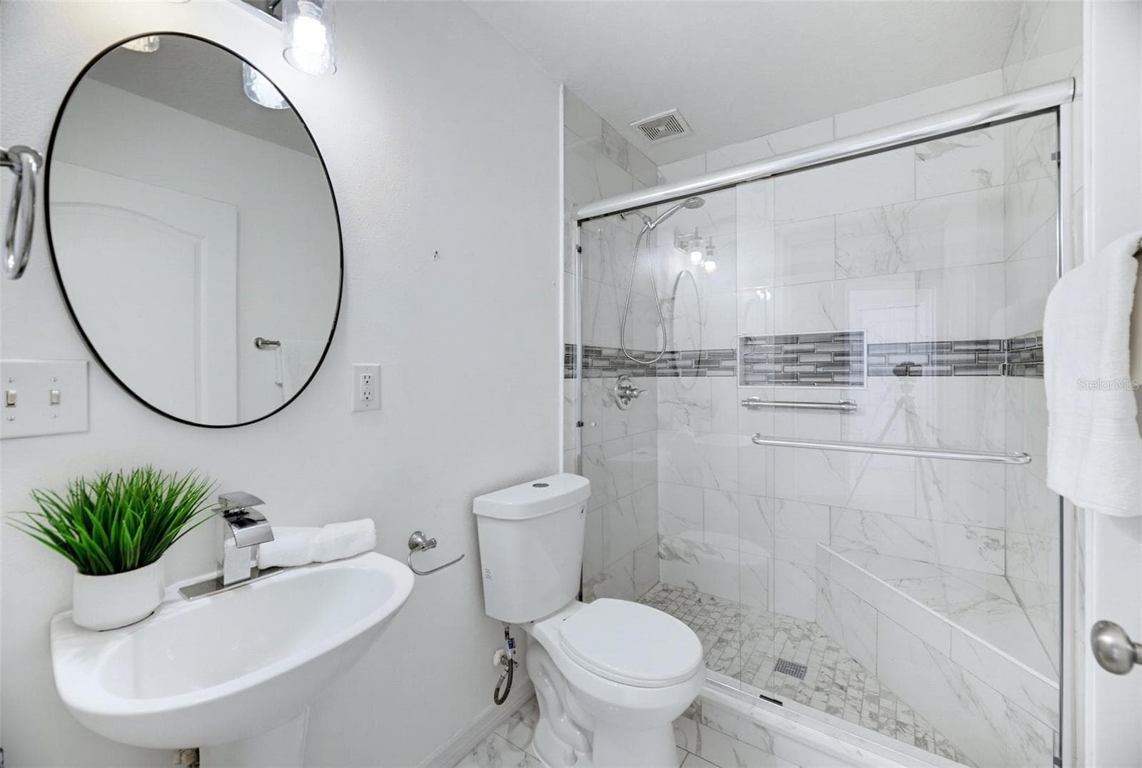 Single Family Residence at 2512 BROOKSTONE DR, KISSIMMEE, photo 72 of 93