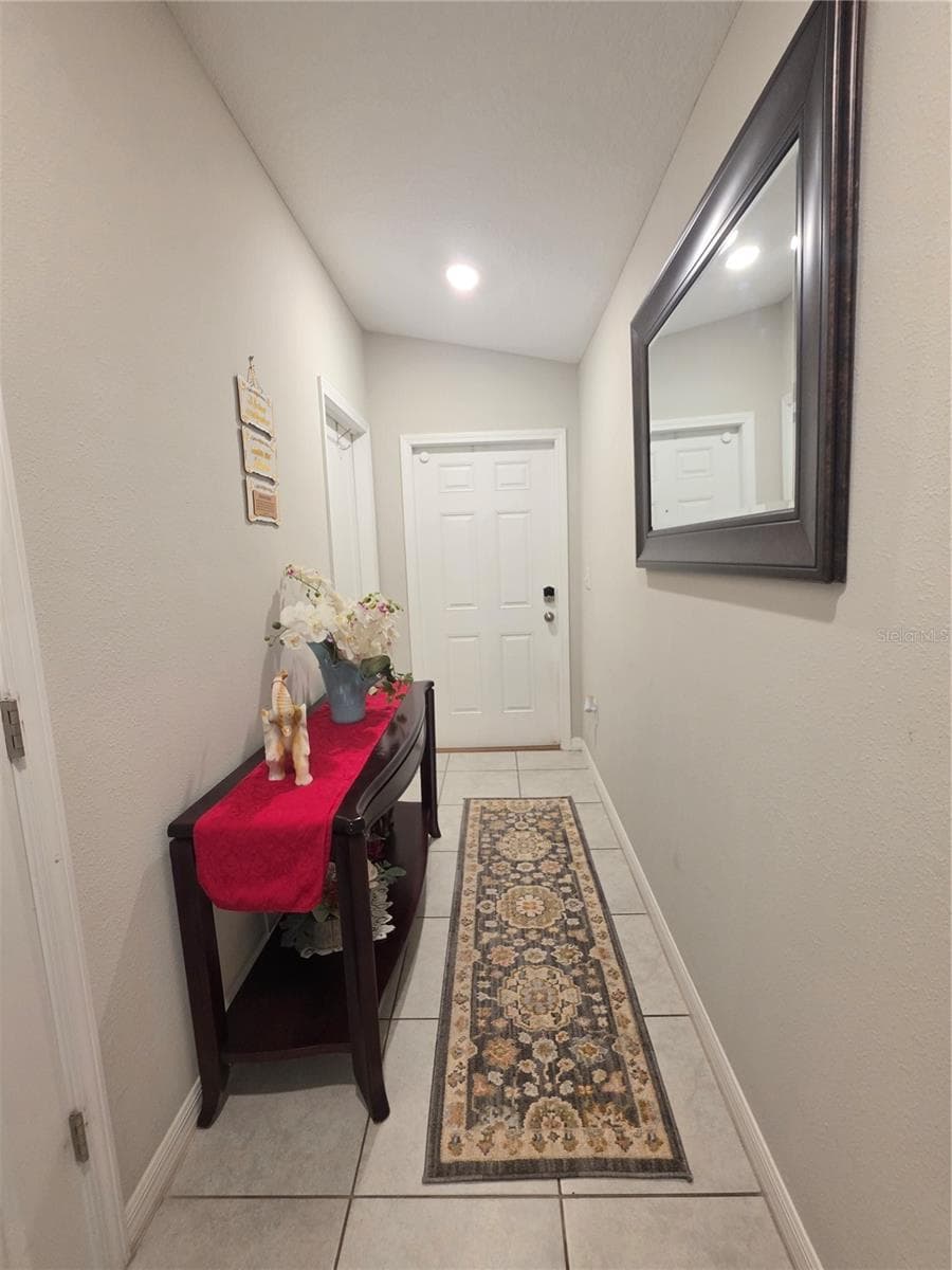 Single Family Residence at 16770 DELIA ST, WIMAUMA, photo 7 of 30