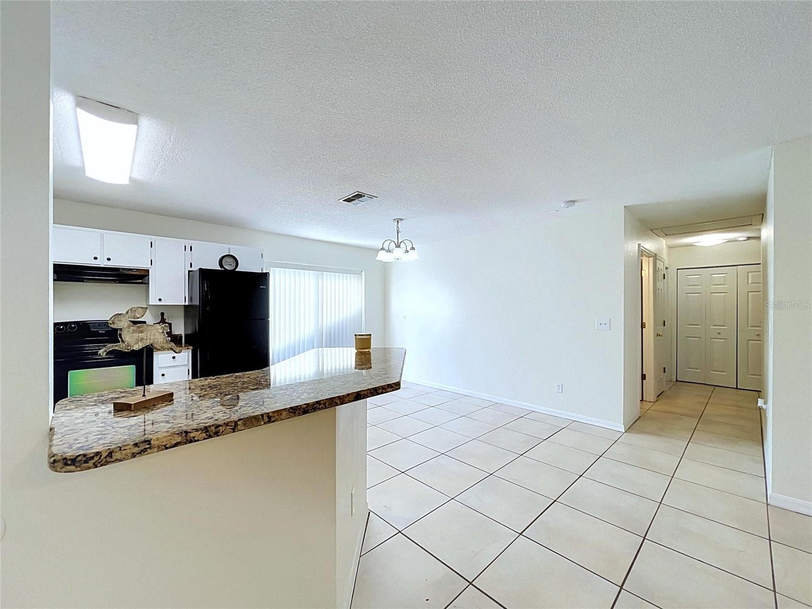 Single Family Residence at 1417 E HANNA AVE, TAMPA, photo 10 of 55