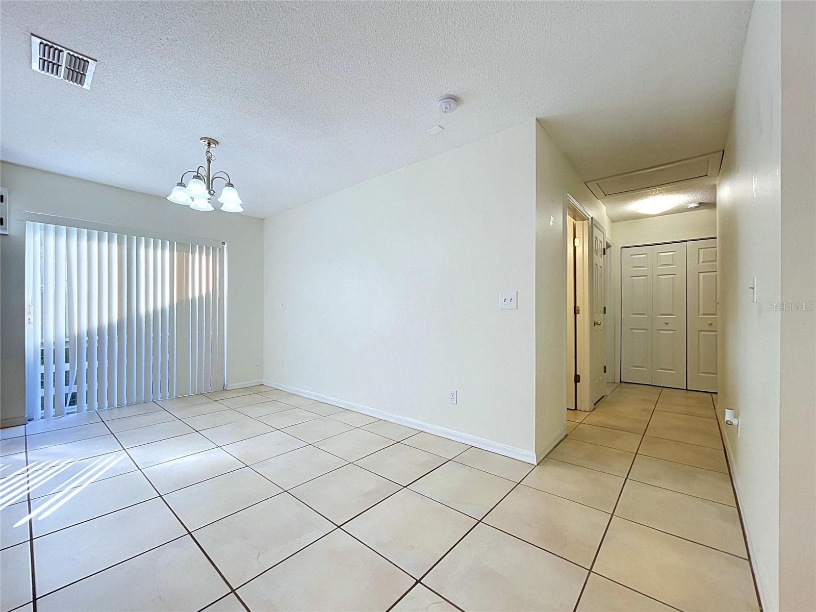 Single Family Residence at 1417 E HANNA AVE, TAMPA, photo 16 of 55