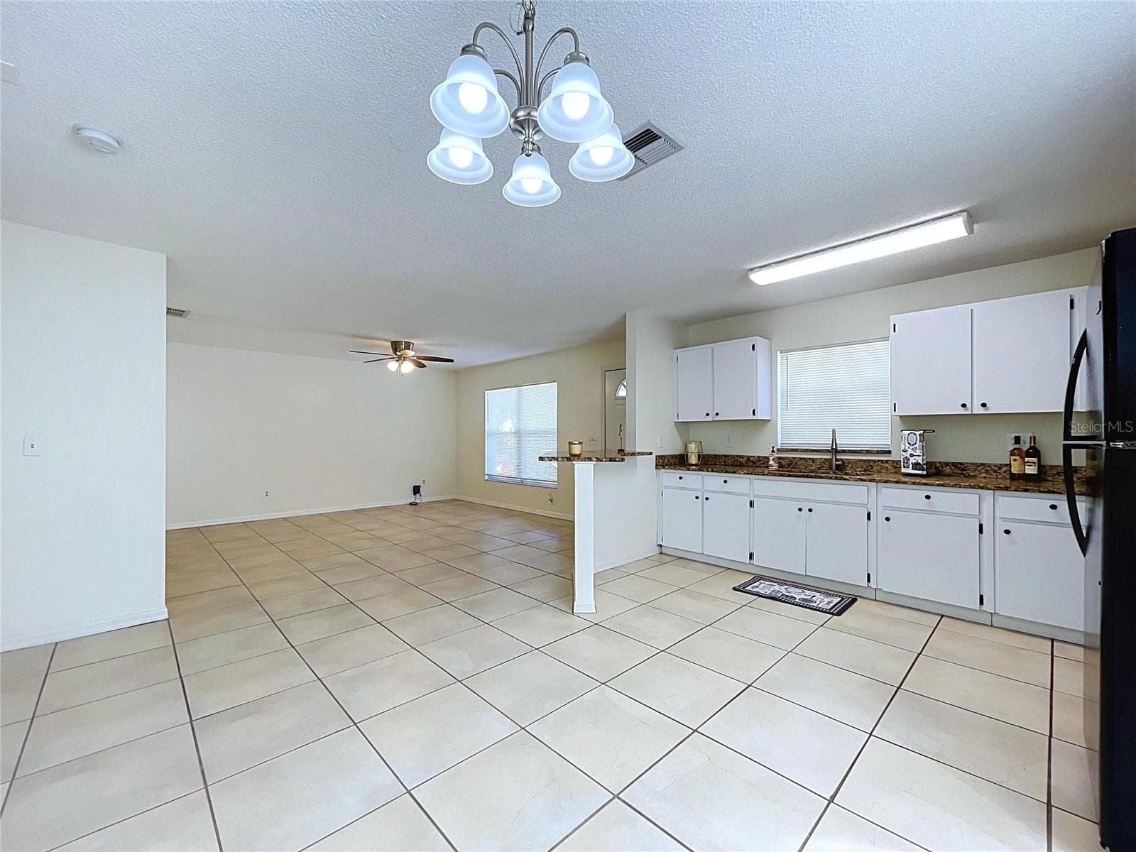 Single Family Residence at 1417 E HANNA AVE, TAMPA, photo 18 of 55