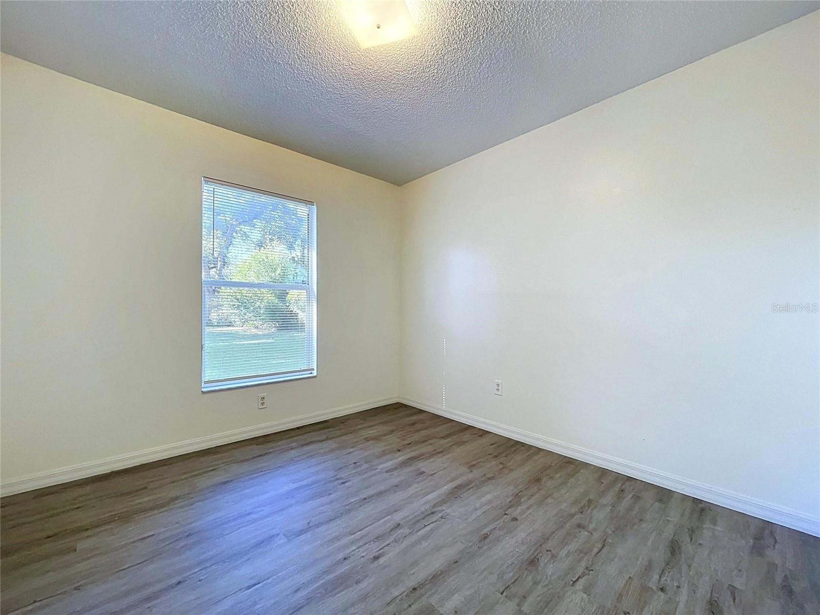 Single Family Residence at 1417 E HANNA AVE, TAMPA, photo 22 of 55