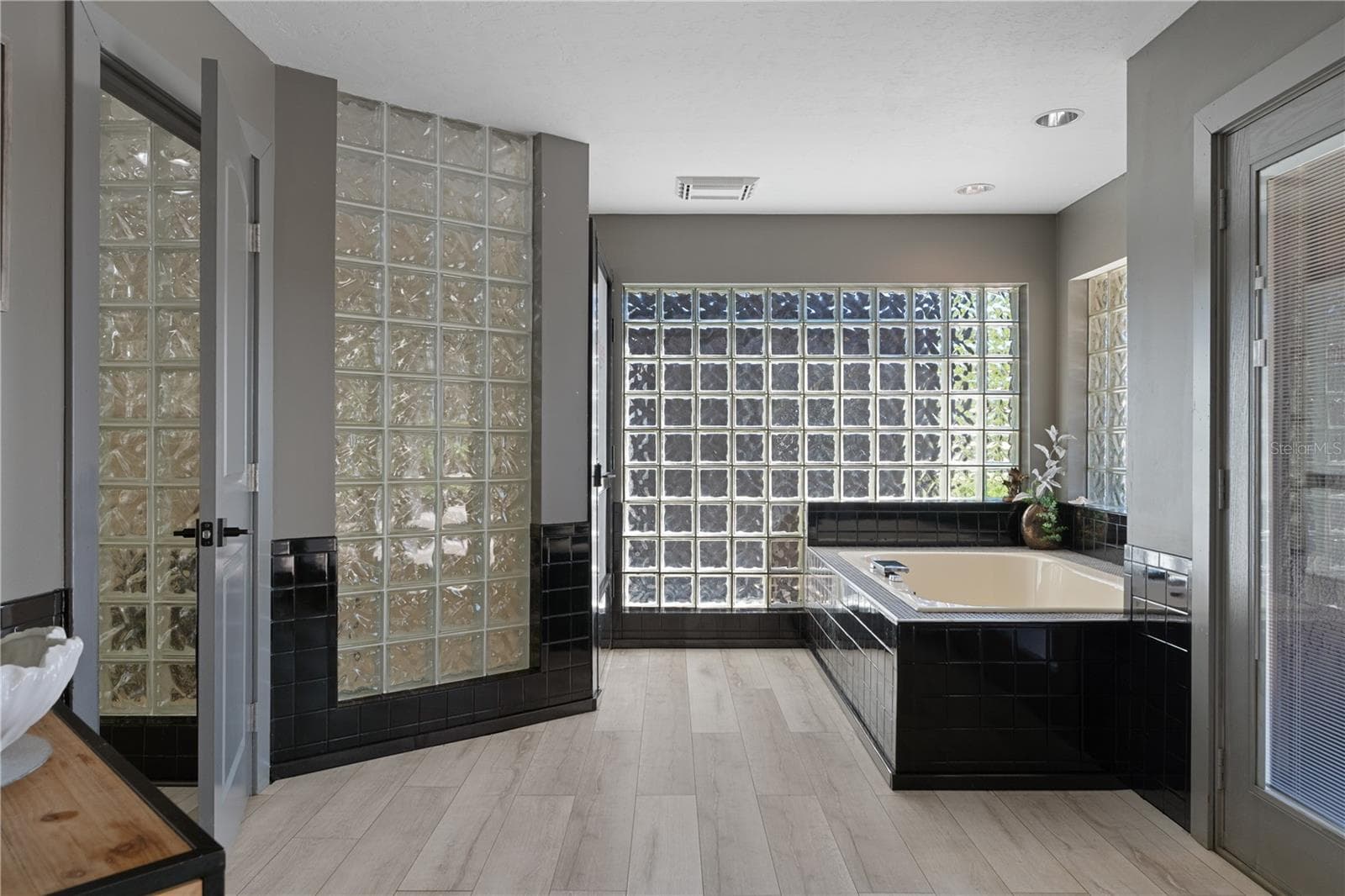 Bath - Day Spa - 9498 NW 60TH AVE, OCALA