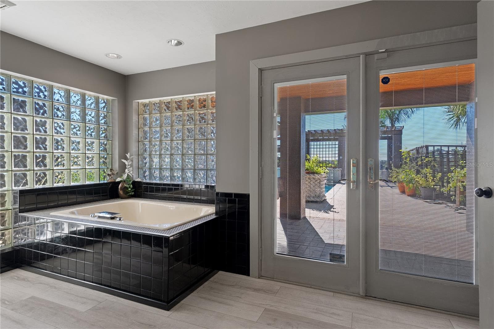 Bath - Day Spa - 9498 NW 60TH AVE, OCALA
