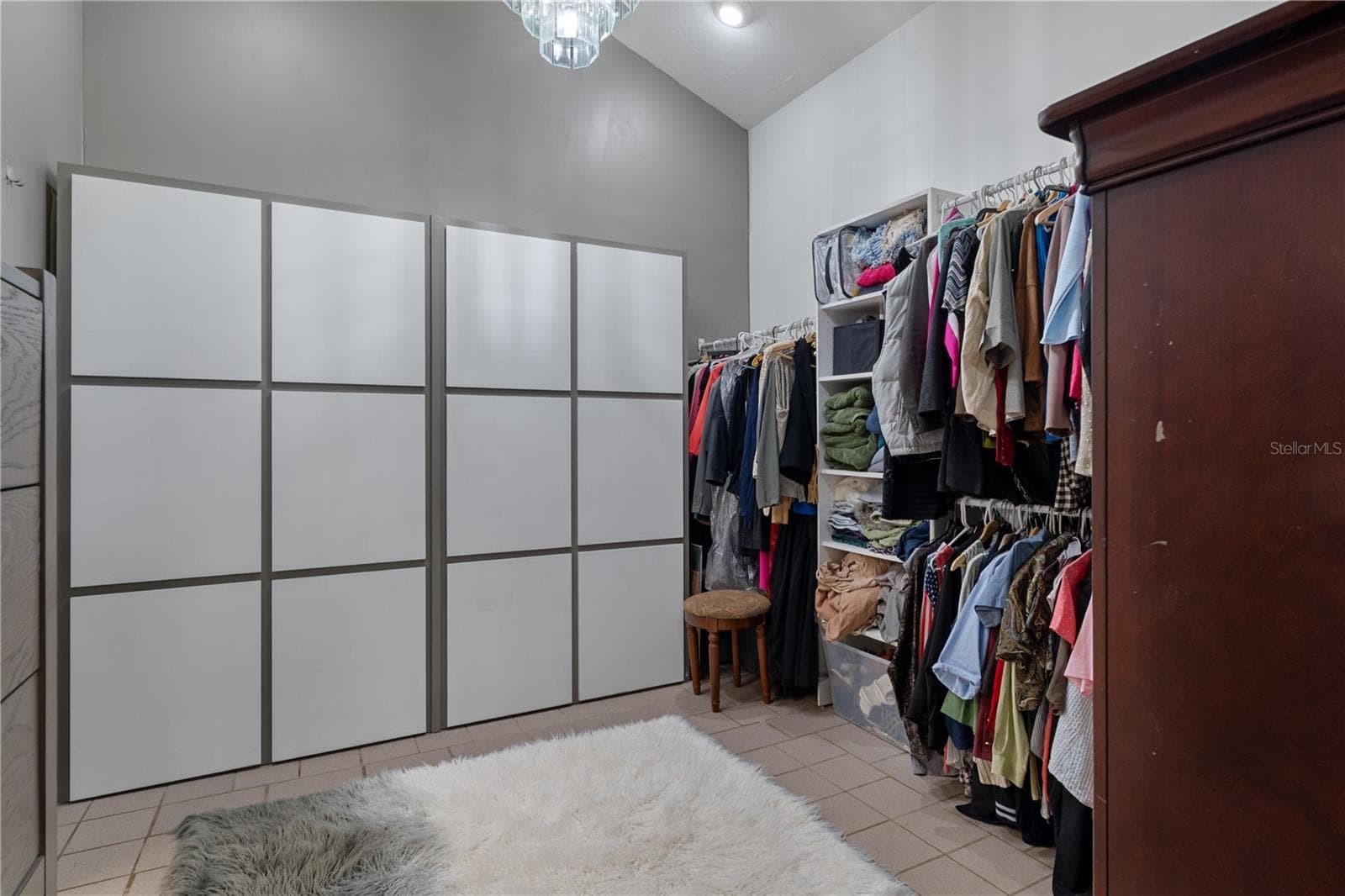 Master Closet - 9498 NW 60TH AVE, OCALA