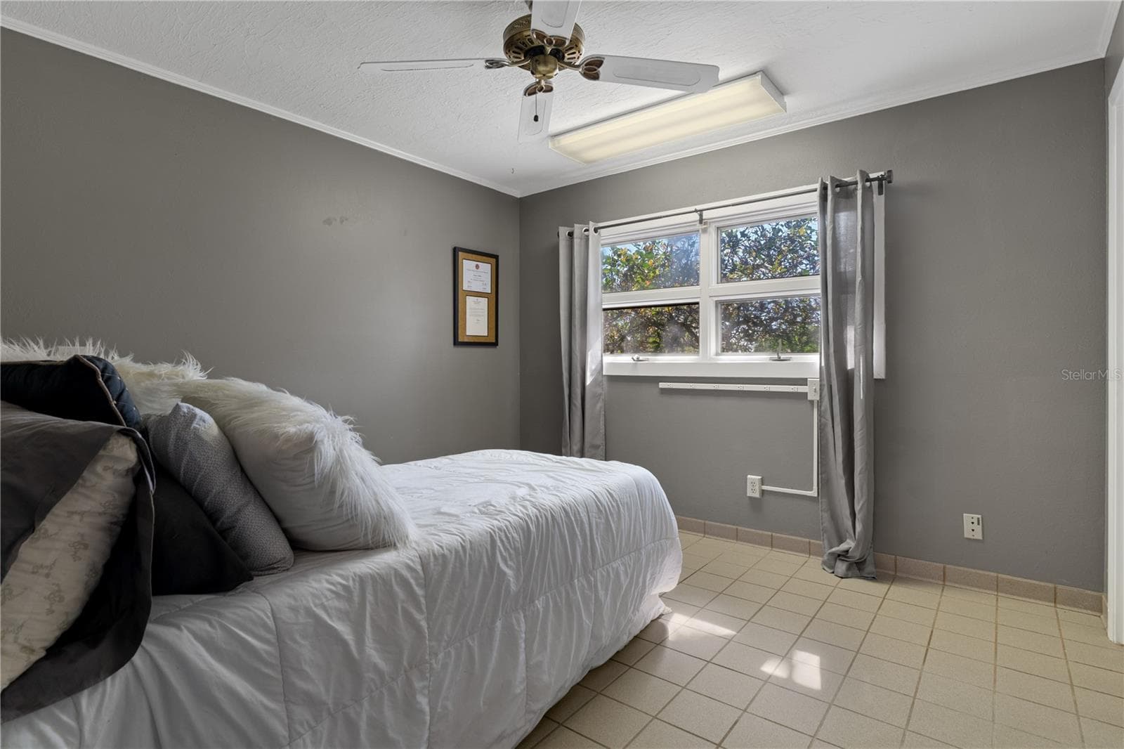 Guest Room 1 - 9498 NW 60TH AVE, OCALA