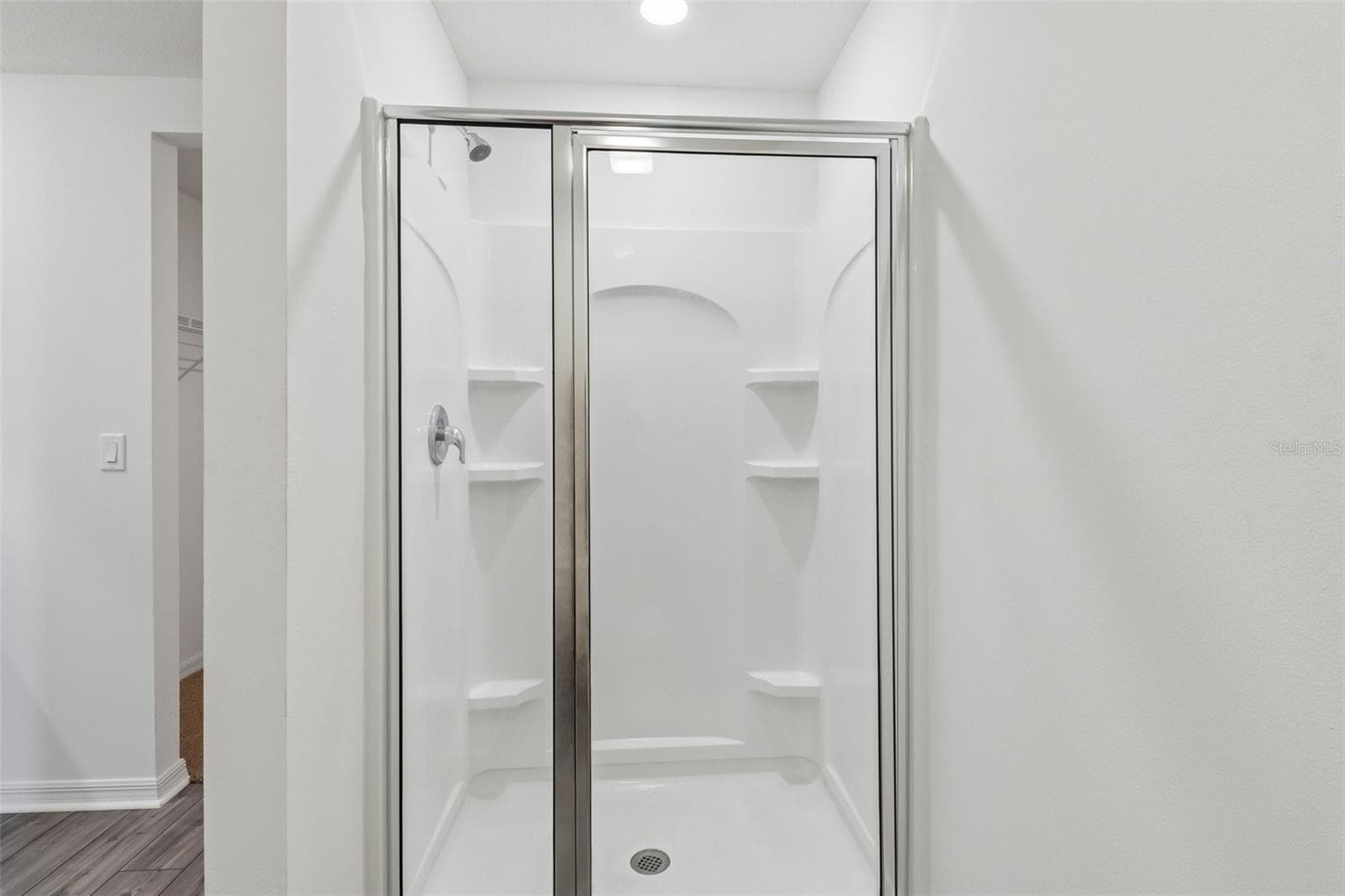 Upstairs Primary Bathroom - 1730 WYNFORD CIR, TAVARES
