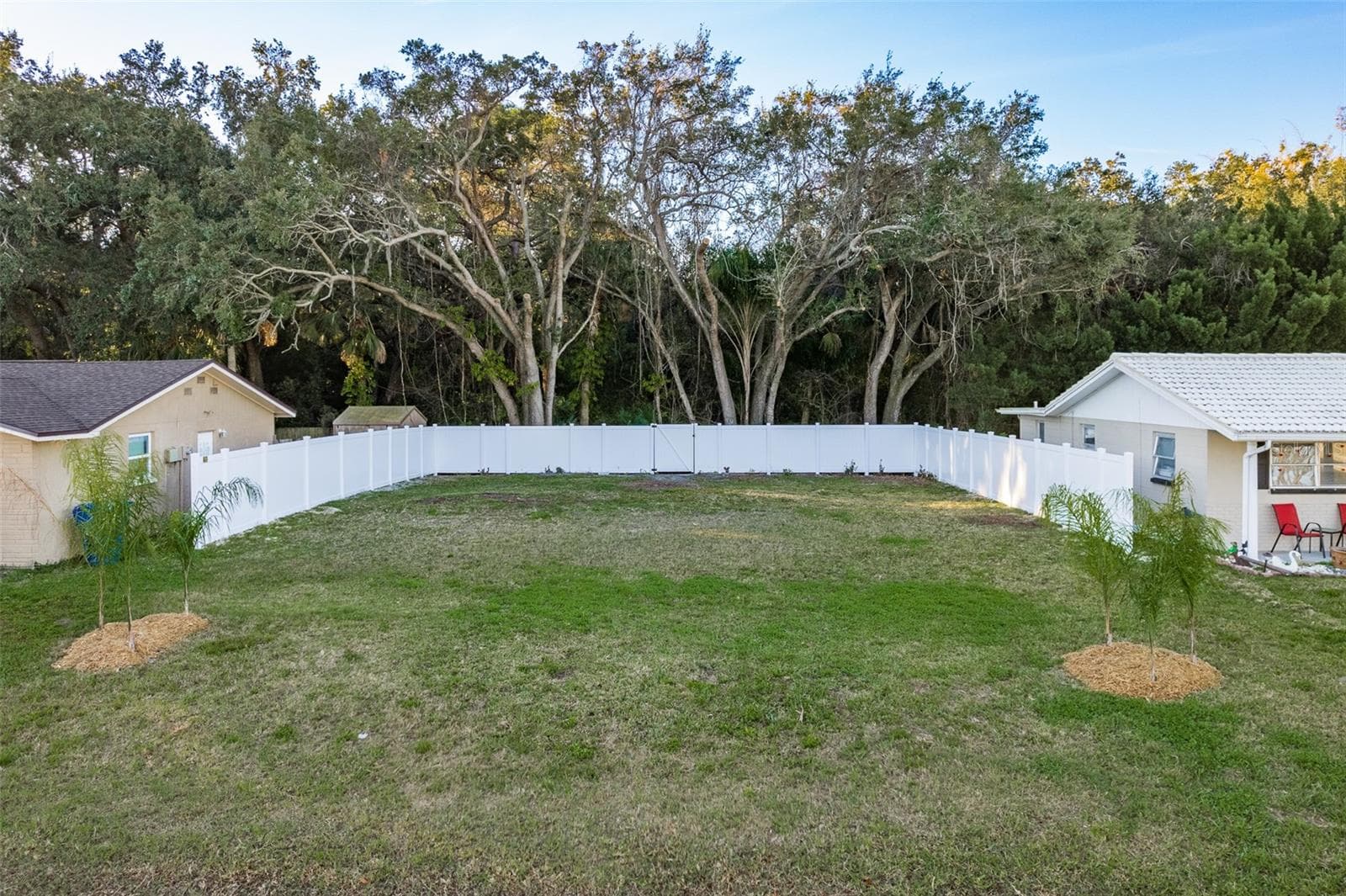 4864 SHELL STREAM BLVD