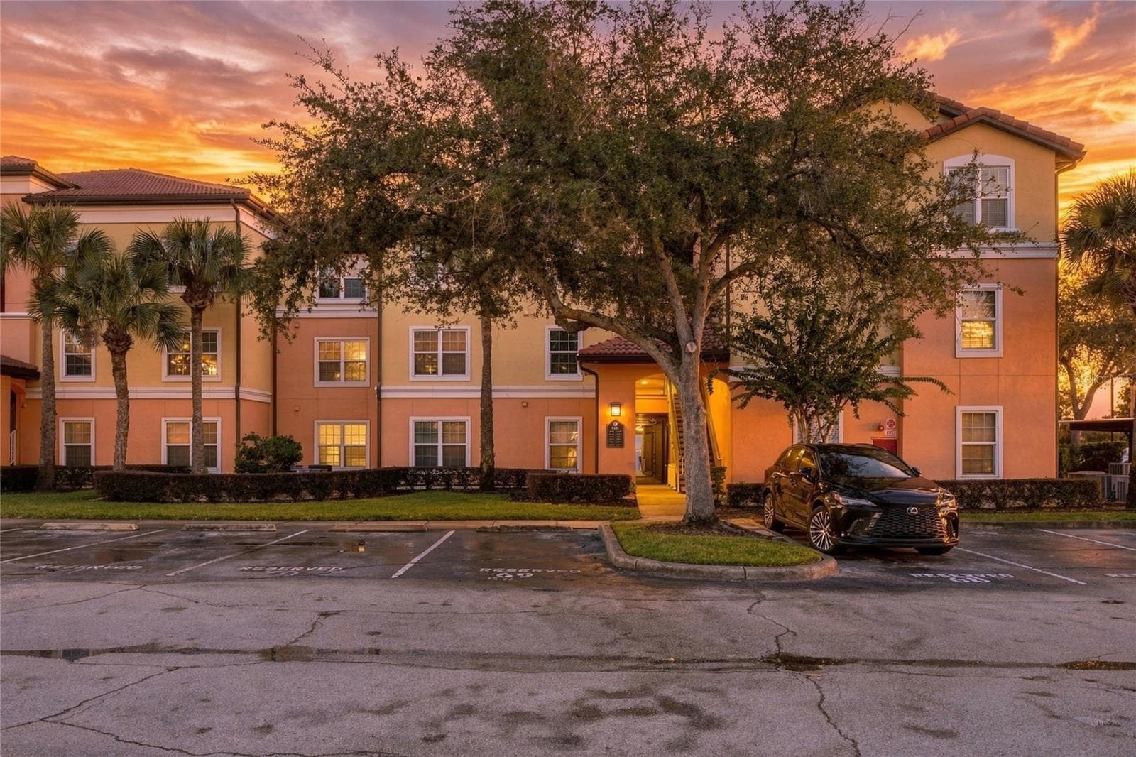 Condominium at 5451 VINELAND RD #2301, ORLANDO, photo 36 of 42