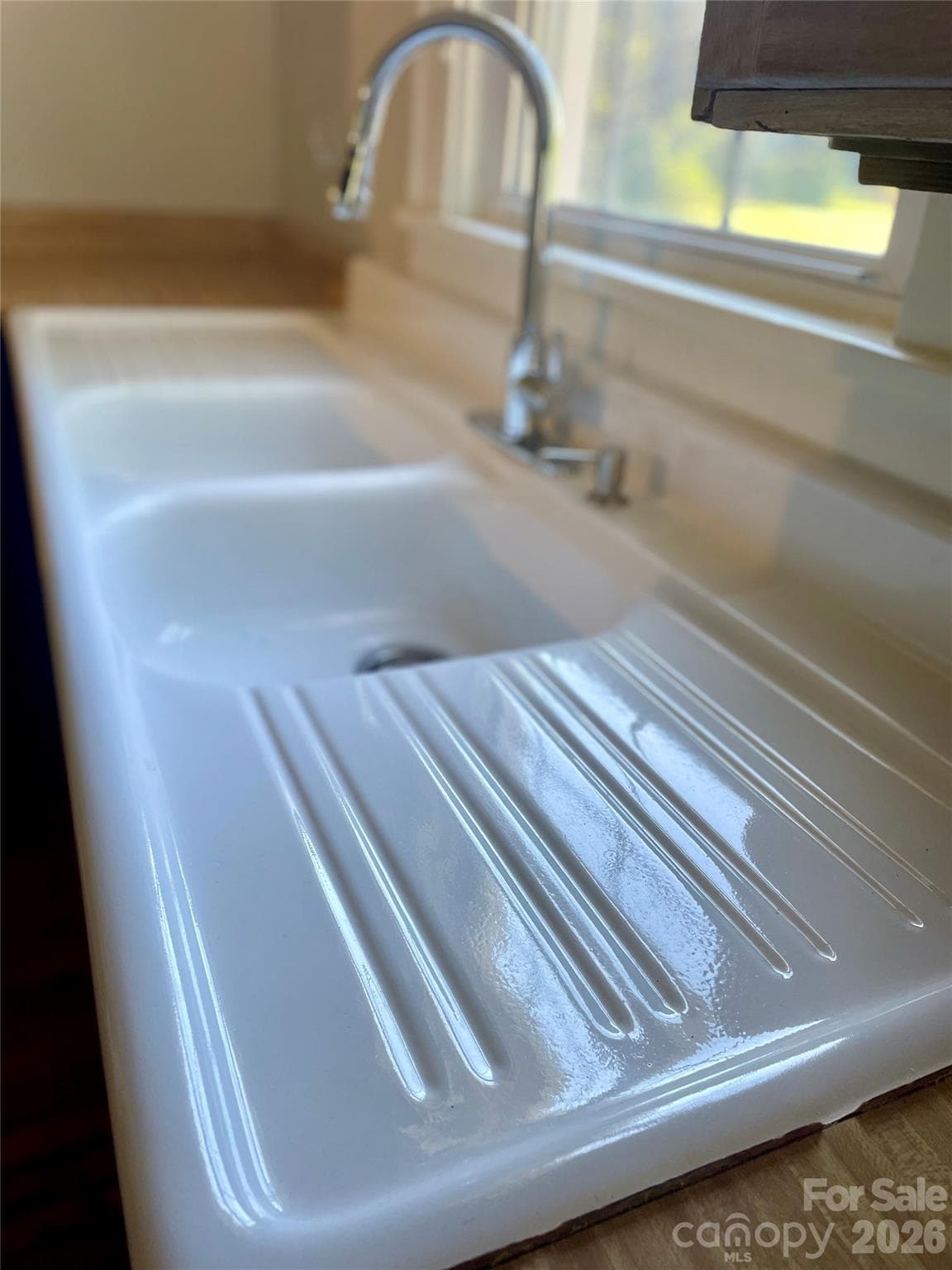 Original farmhouse sink. Beautiful. - 1220 Williams Road, Fort Mill
