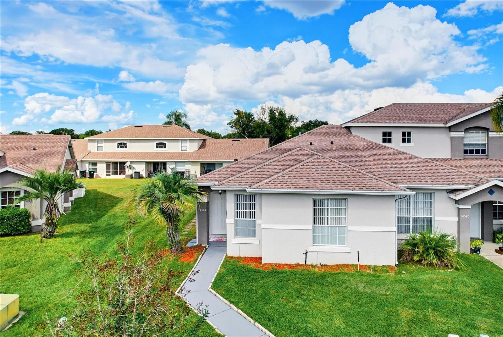 Townhouse at 14584 LAGUNA BEACH CIR, ORLANDO, photo 3 of 99