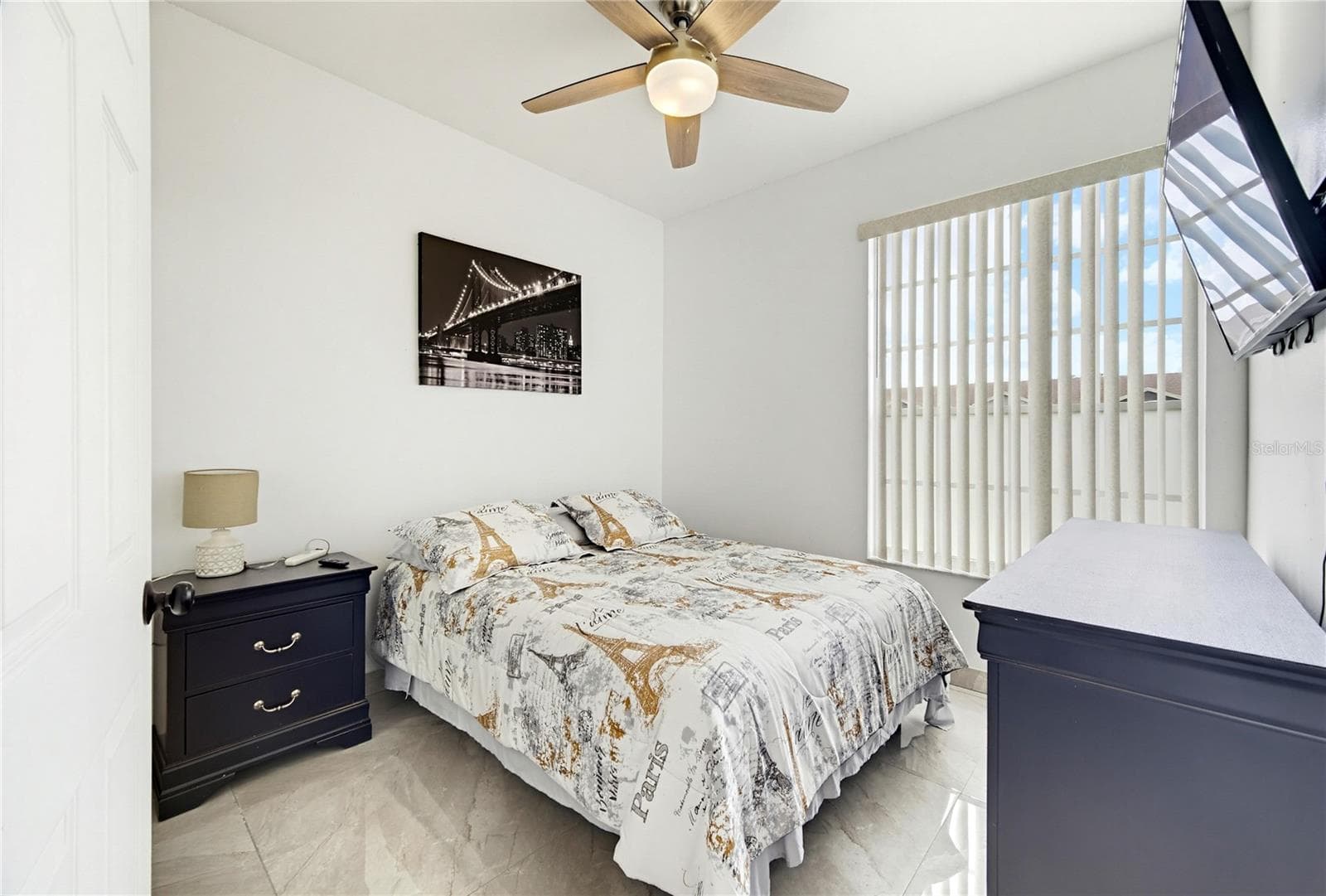 Townhouse at 14584 LAGUNA BEACH CIR, ORLANDO, photo 26 of 99