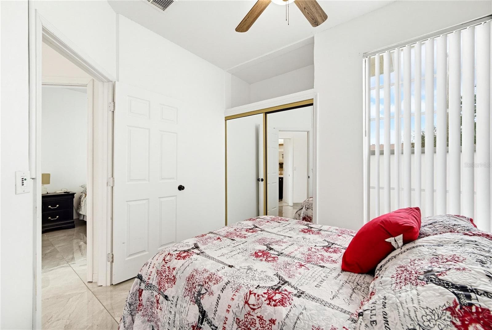 Townhouse at 14584 LAGUNA BEACH CIR, ORLANDO, photo 30 of 99
