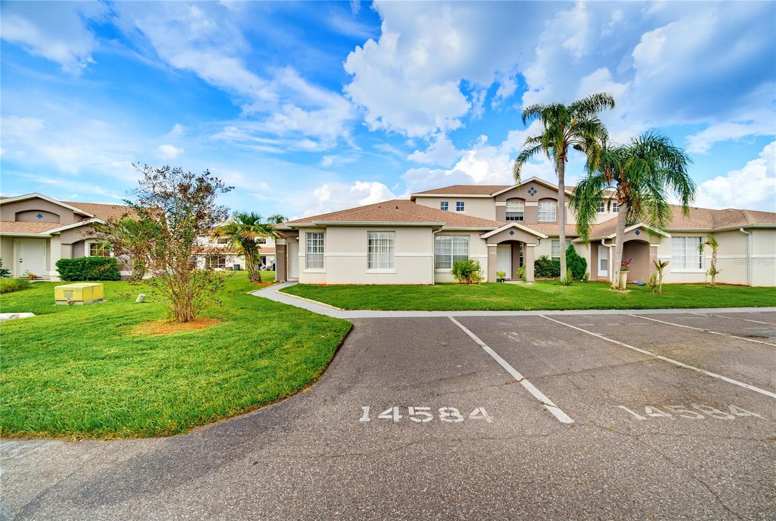 Townhouse at 14584 LAGUNA BEACH CIR, ORLANDO, photo 42 of 99