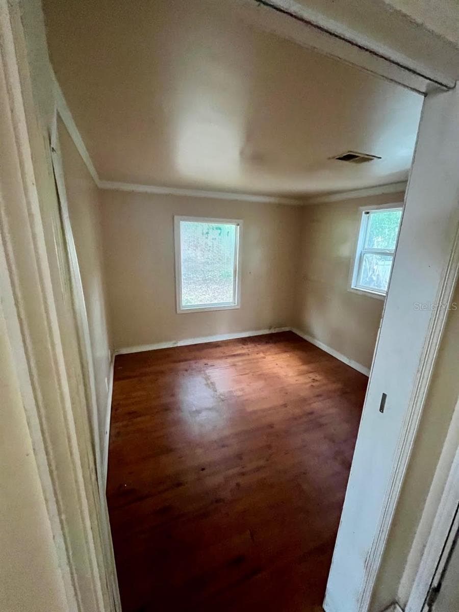 Single Family Residence at 613 W DATE ST, LAKE WALES, photo 8 of 12