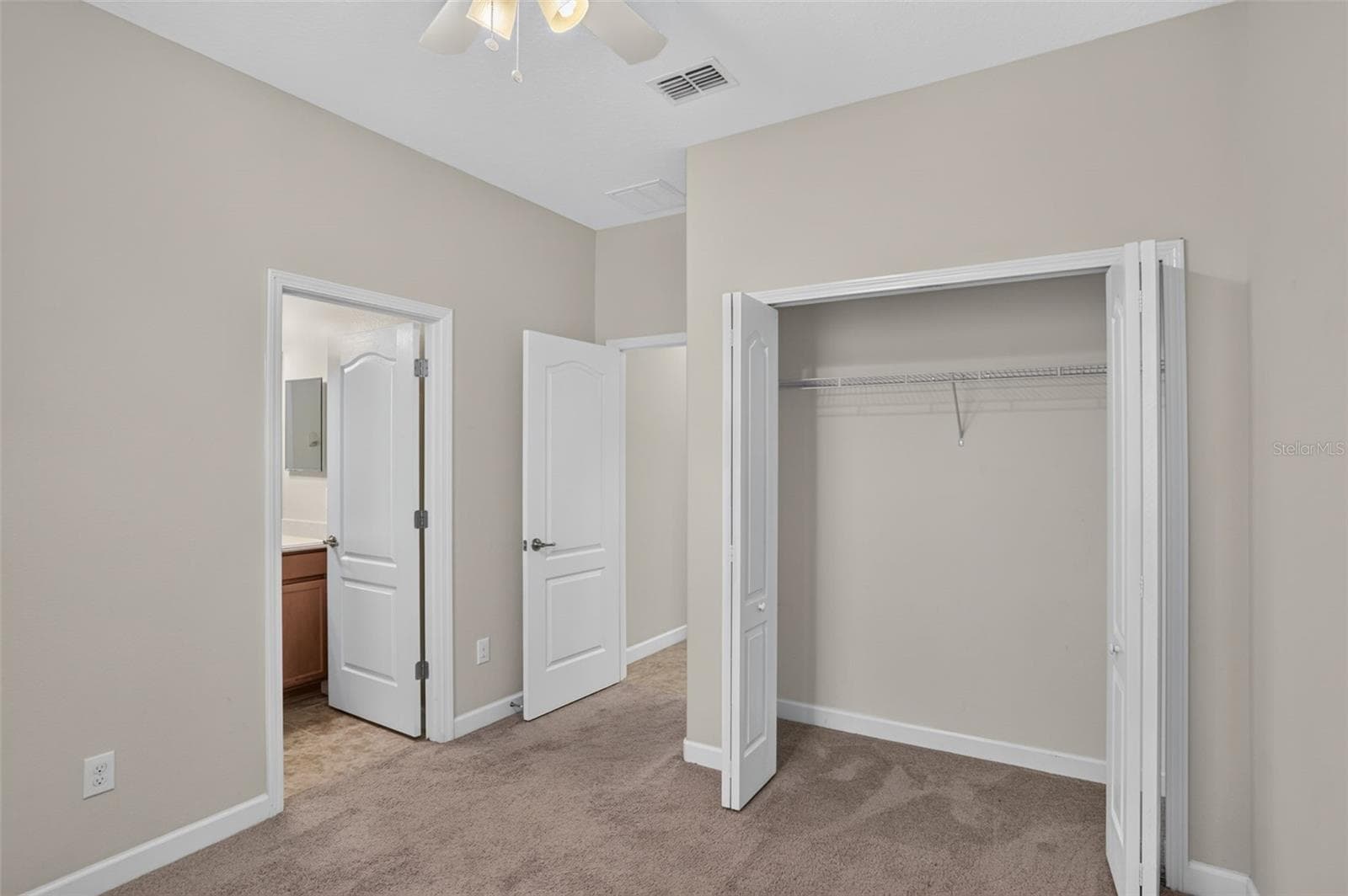 Single Family Residence at 1399 DOLPHIN HEAD ST, DAVENPORT, photo 28 of 46
