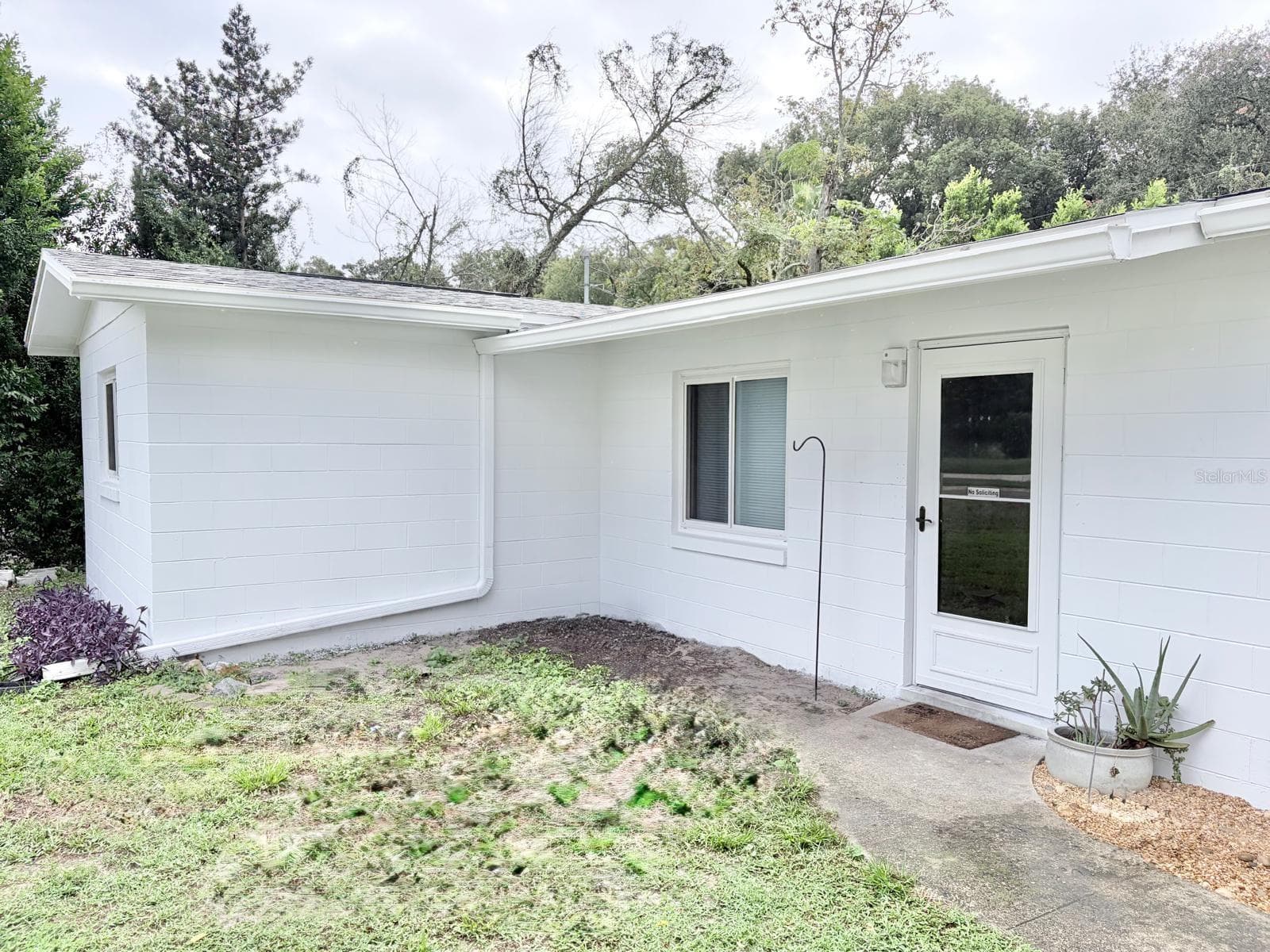 Single Family Residence at 3118 SUTTON DR, ORLANDO, photo 8 of 35