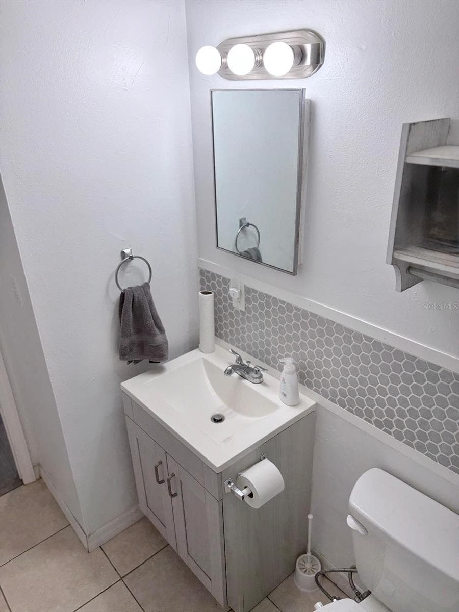 Single Family Residence at 3118 SUTTON DR, ORLANDO, photo 25 of 35