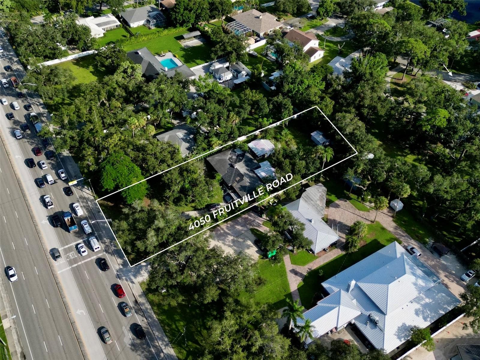 Single Family Residence at 4050 FRUITVILLE RD, SARASOTA, photo 19 of 25