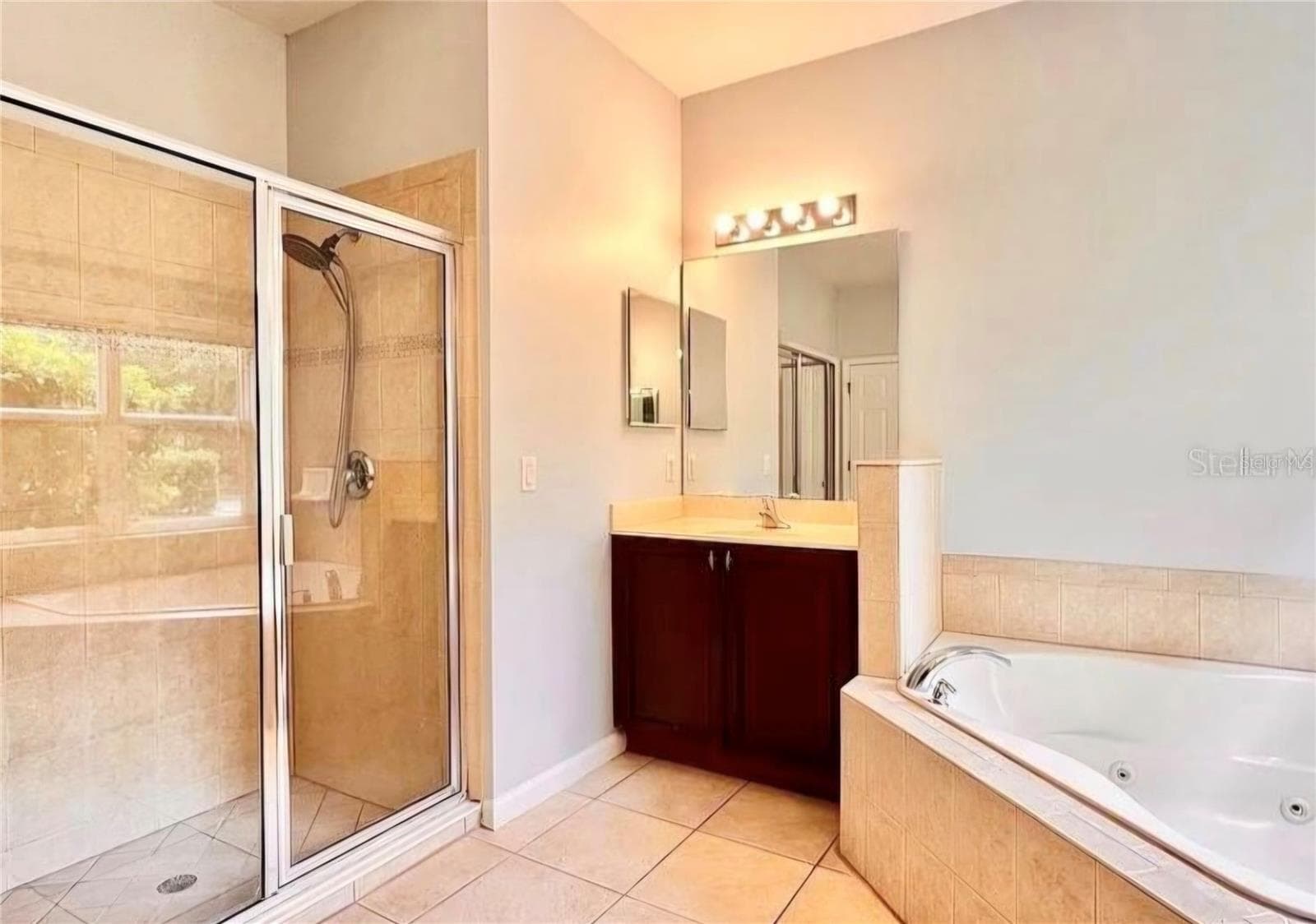 Single Family Residence at 10319 WILLOW RIDGE LOOP, ORLANDO, photo 14 of 25