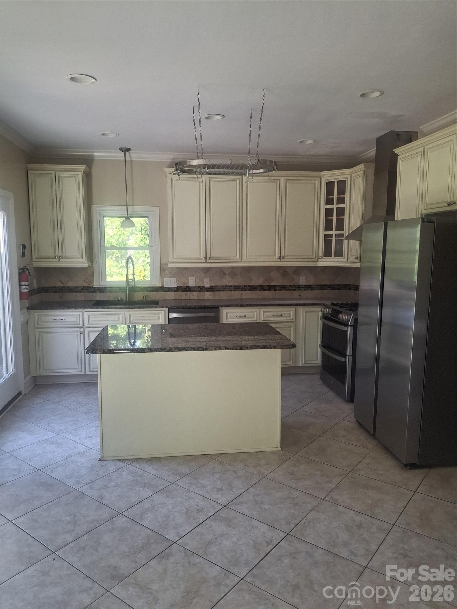 Kitchen - 9327 Willowglen Trail, Charlotte