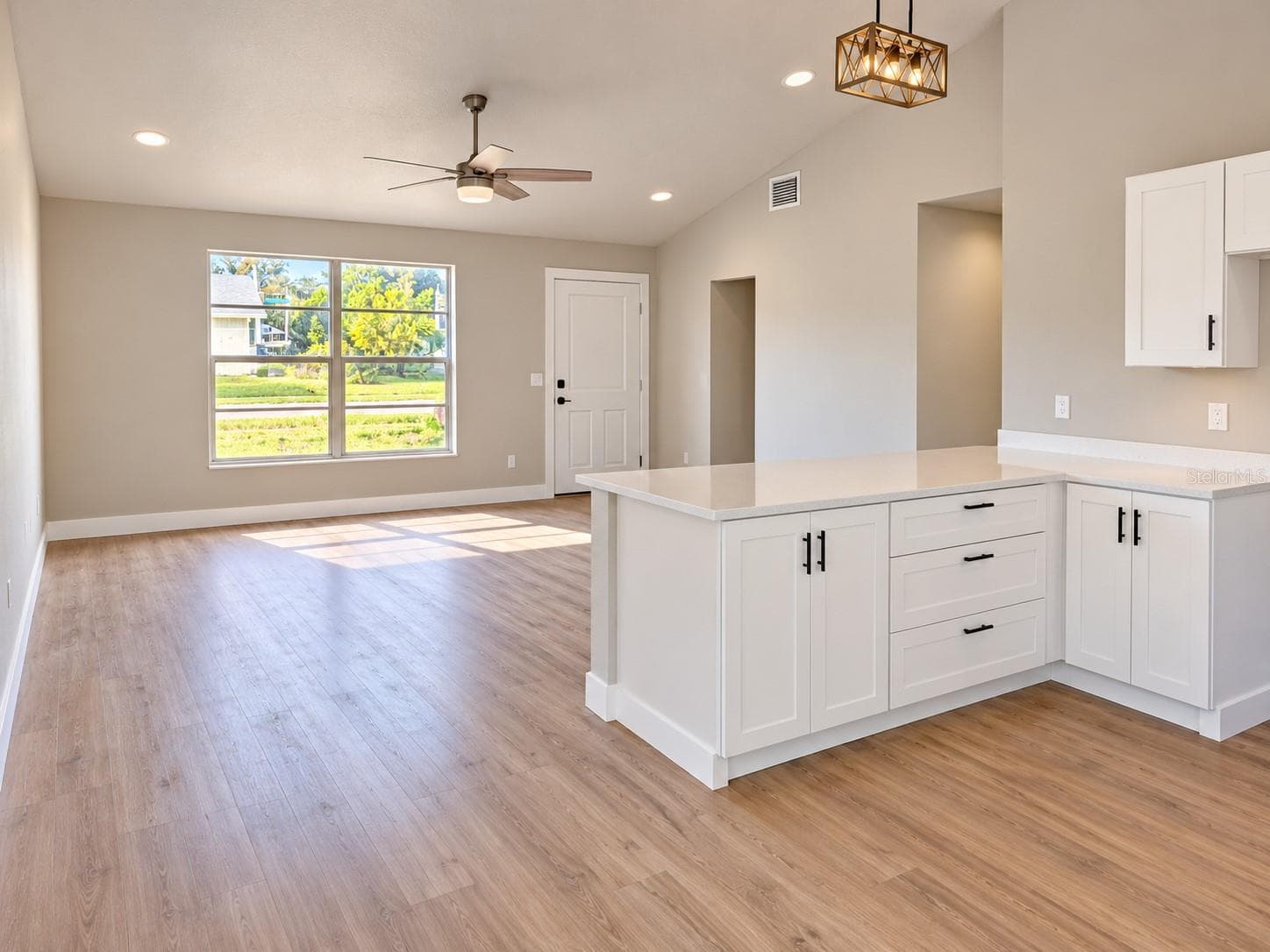 Single Family Residence at 7234 JENNER AVE, NEW PORT RICHEY, photo 4 of 16