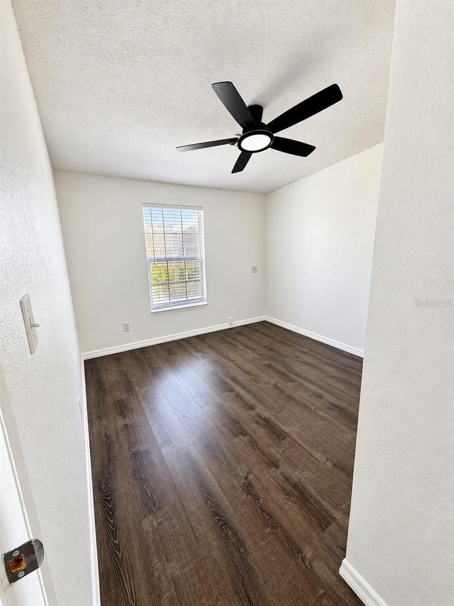 Manufactured Home at 1424 SE PLUM DR, ARCADIA, photo 13 of 22