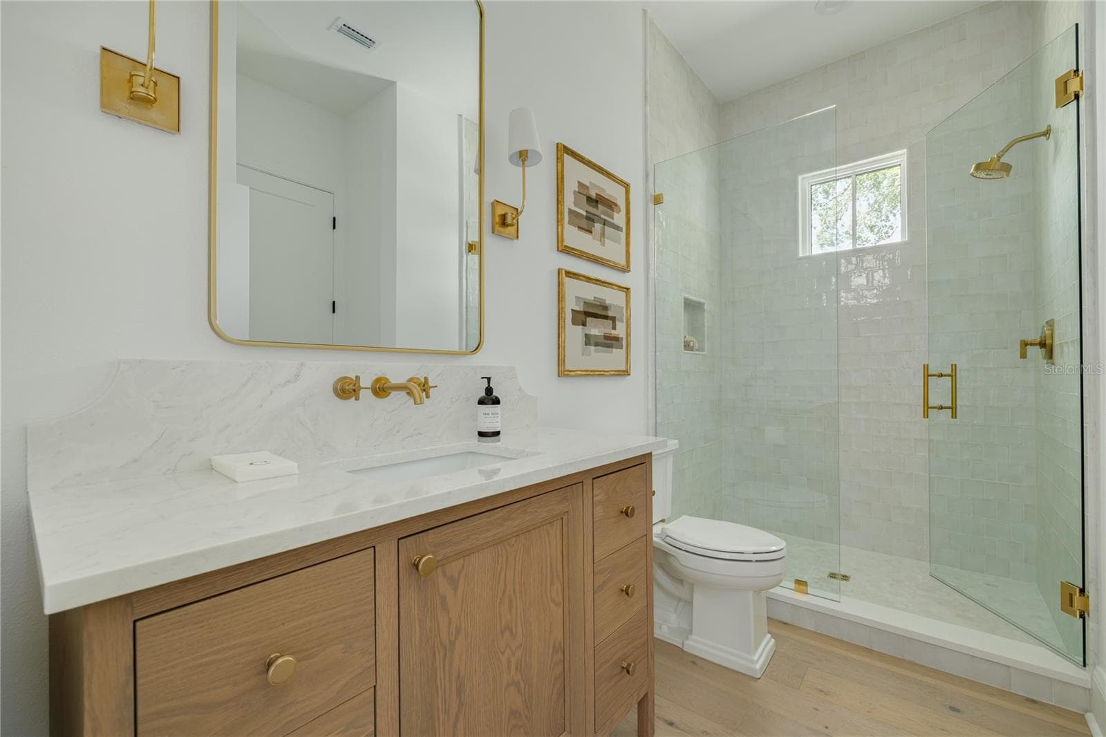 Single Family Residence at 808 39TH AVE NE, ST PETERSBURG, photo 23 of 47