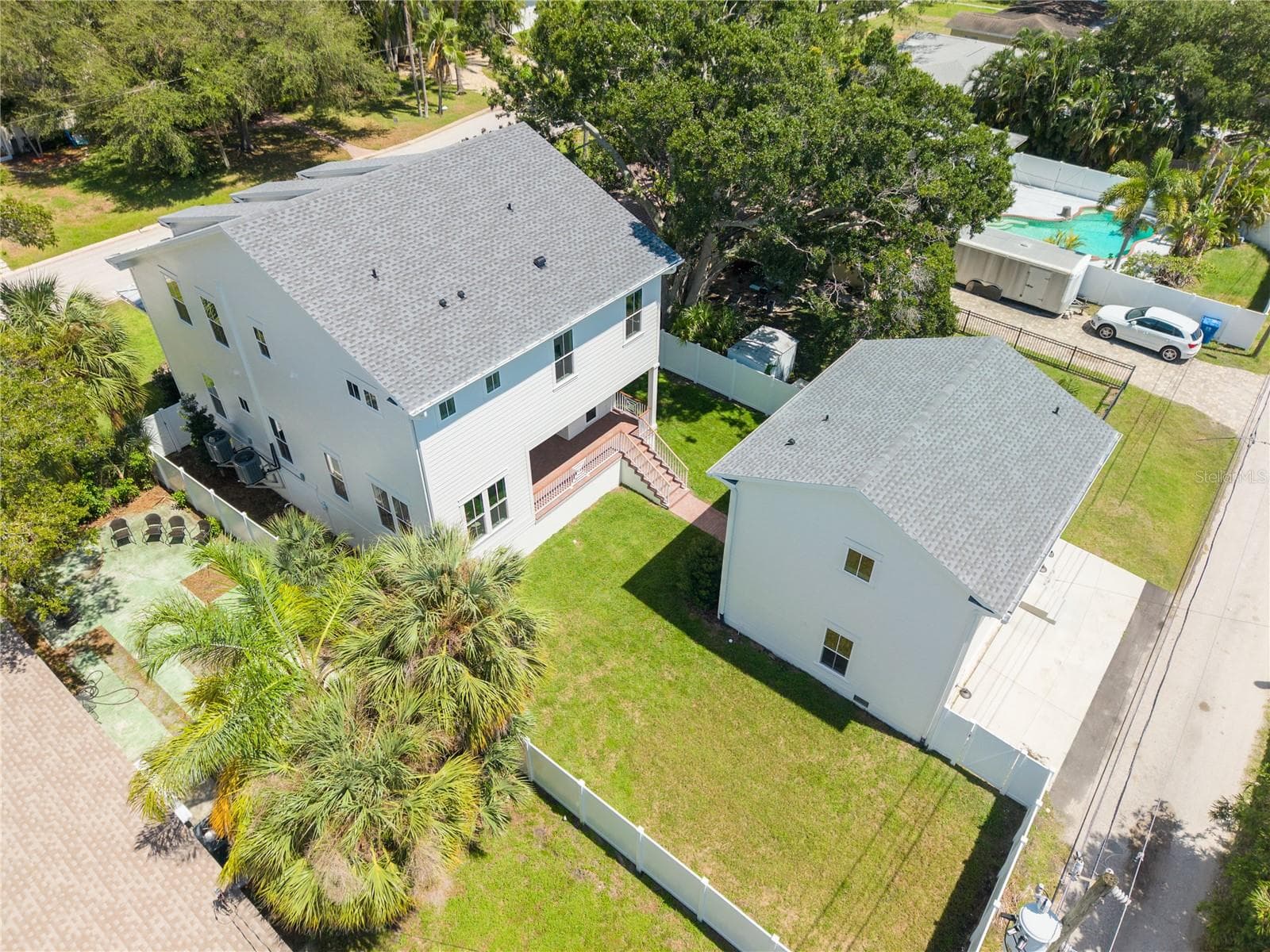 Single Family Residence at 808 39TH AVE NE, ST PETERSBURG, photo 44 of 47