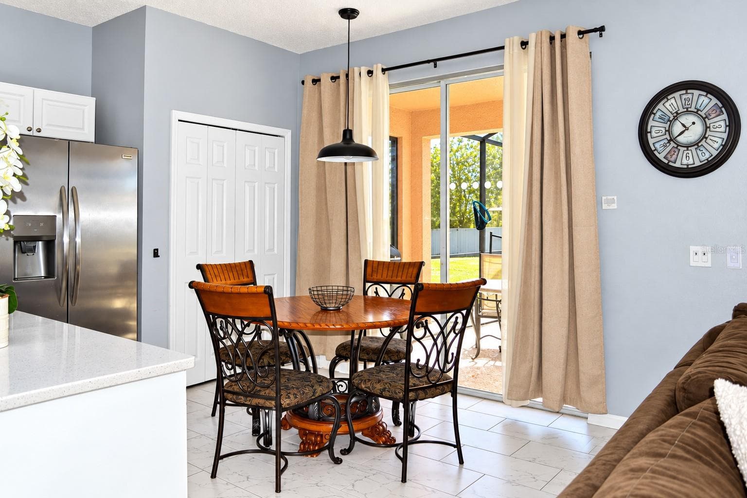 Breakfast nook over look pool - 958 SOLANA CIR, DAVENPORT