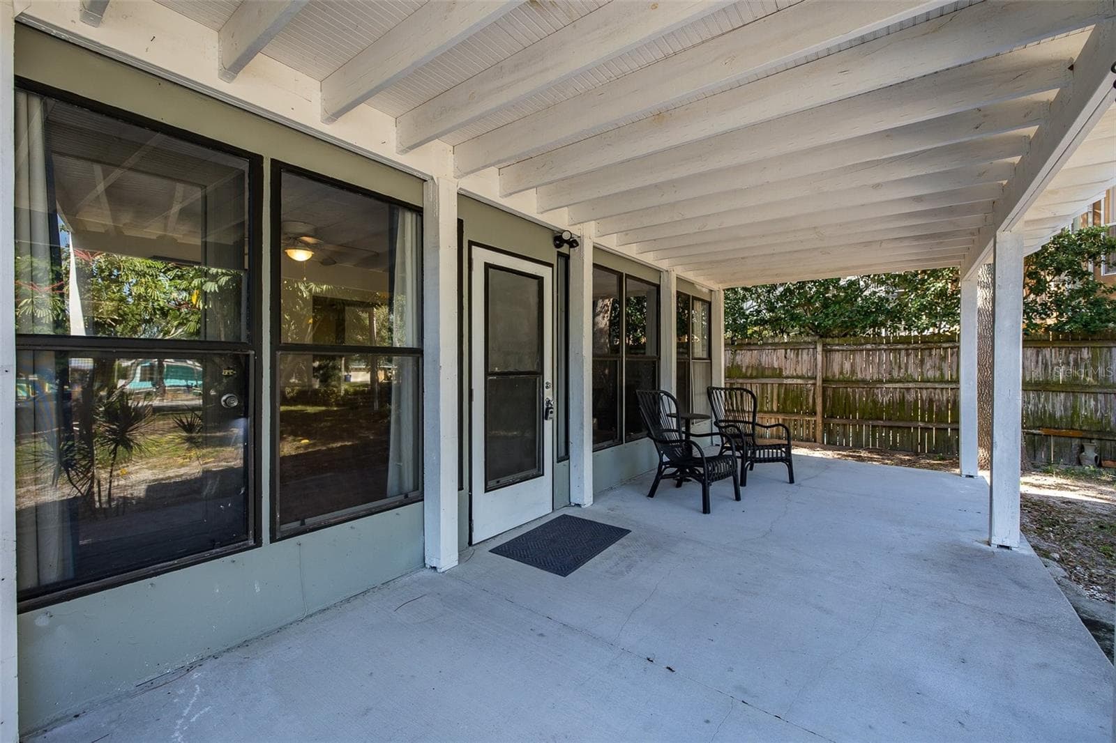 Single Family Residence at 3138 BLUFF BLVD, HOLIDAY, photo 12 of 83