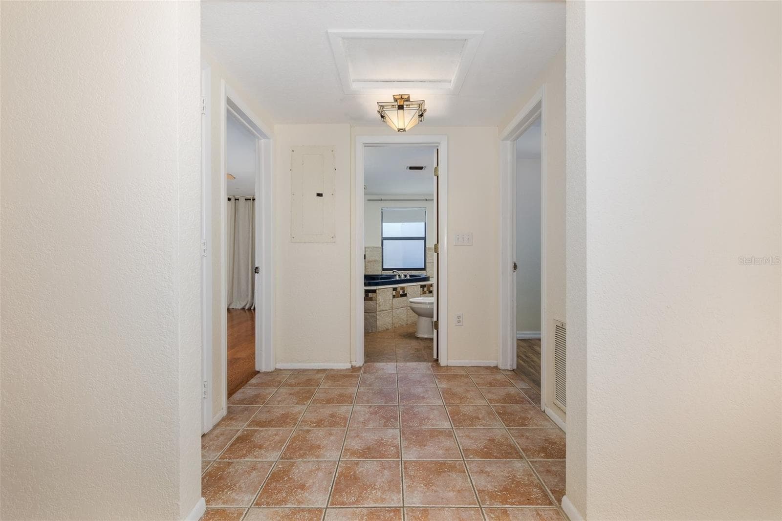 Single Family Residence at 3138 BLUFF BLVD, HOLIDAY, photo 23 of 83